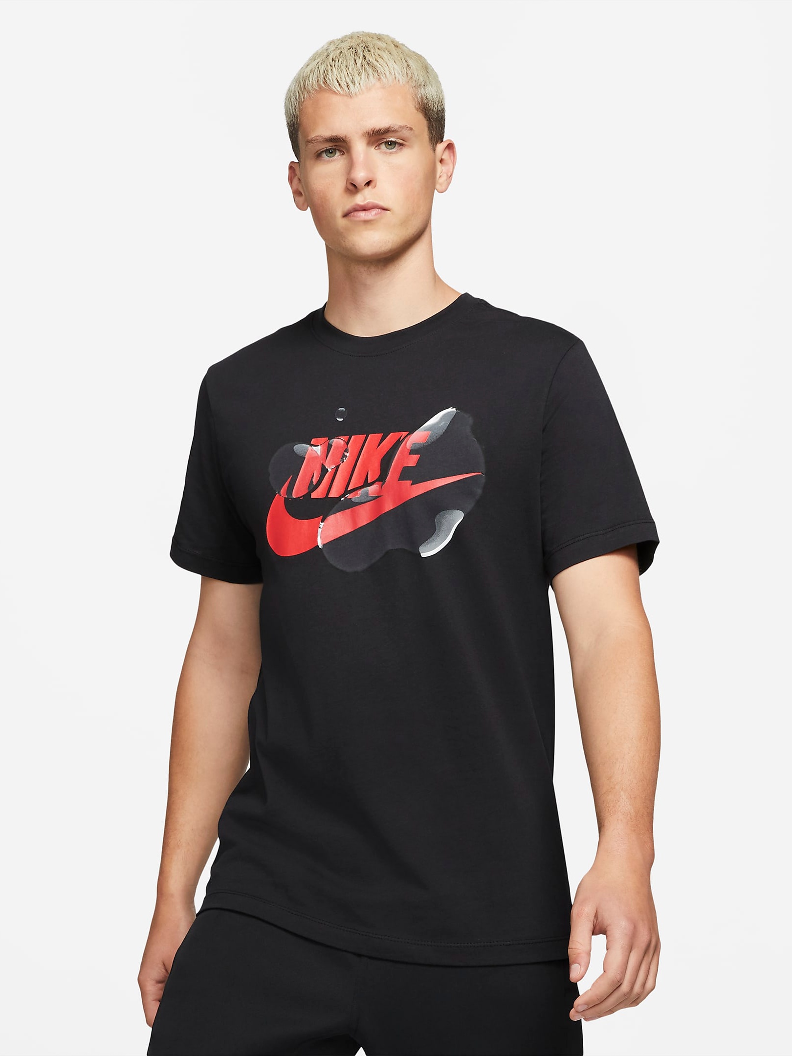 

Футболка Nike M Nsw Tee Futura Seasonal DJ1574-010 S