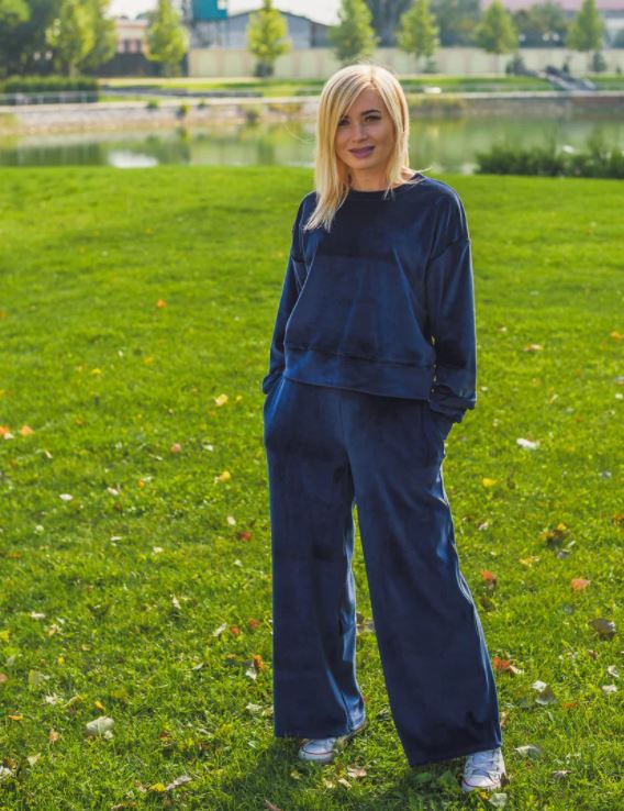 

Fashions • Женский костюм Sandra Fashions 48-50 синий (02527-бр-ве)