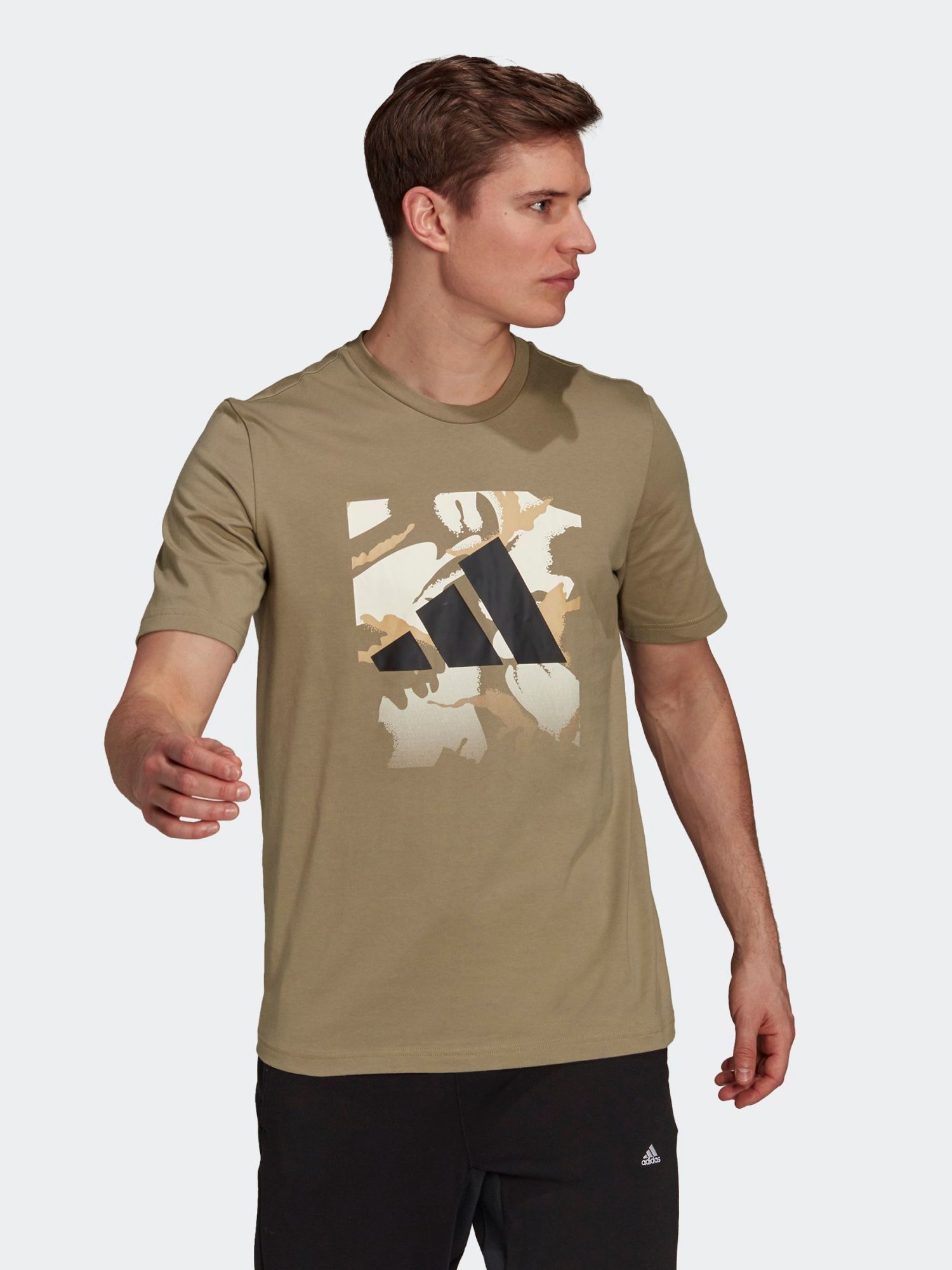 

Футболка Adidas Camo Bos Tee GU1475 L Orbit Green