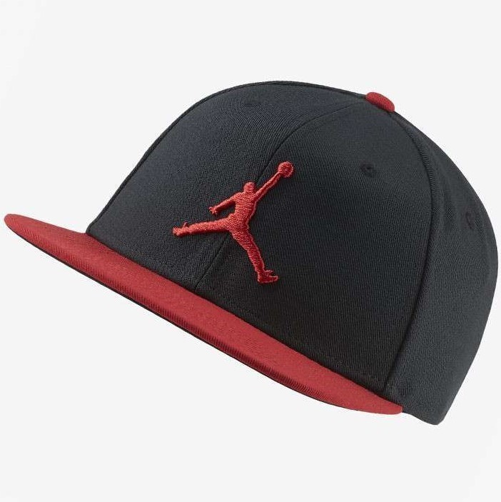 

Кепка-бейсболка с прямым козырьком Jordan Pro Jumpman Spanback 6-панельный снэпбек (AR2118-019)