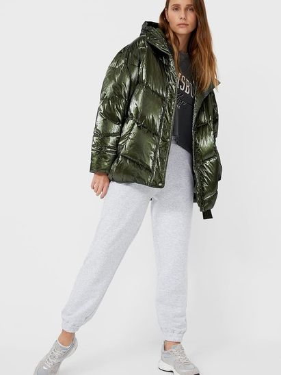 

Куртка Stradivarius 5736/210/550 L Зеленая