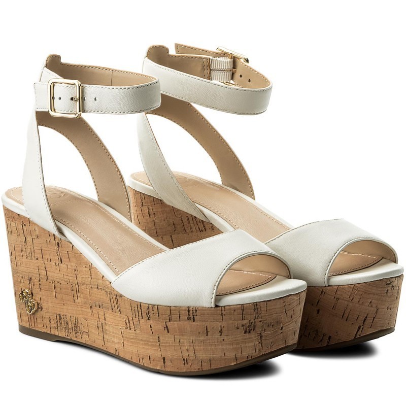 

Босоножки кремовые молочные Guess Nicolla FLNIC1 LEA03 CREAM 38