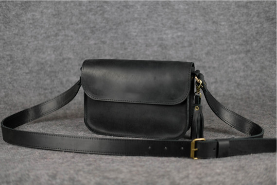 

Женская сумка винтажня кожа Berty 25-1060 Черный
