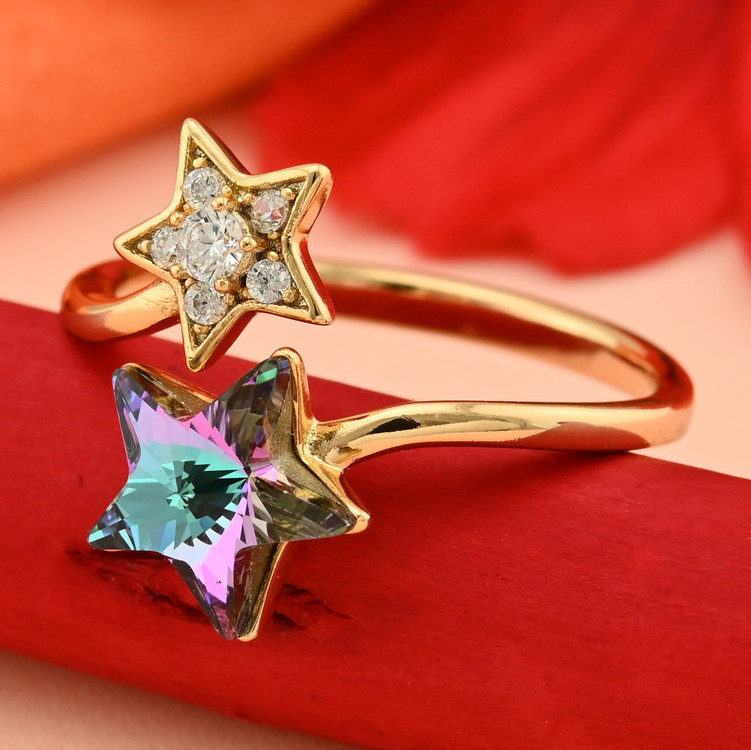 

Кольцо Xuping с кристаллами Swarovski 83224 ширина 18 мм мерцающий сапфир 18К19-20