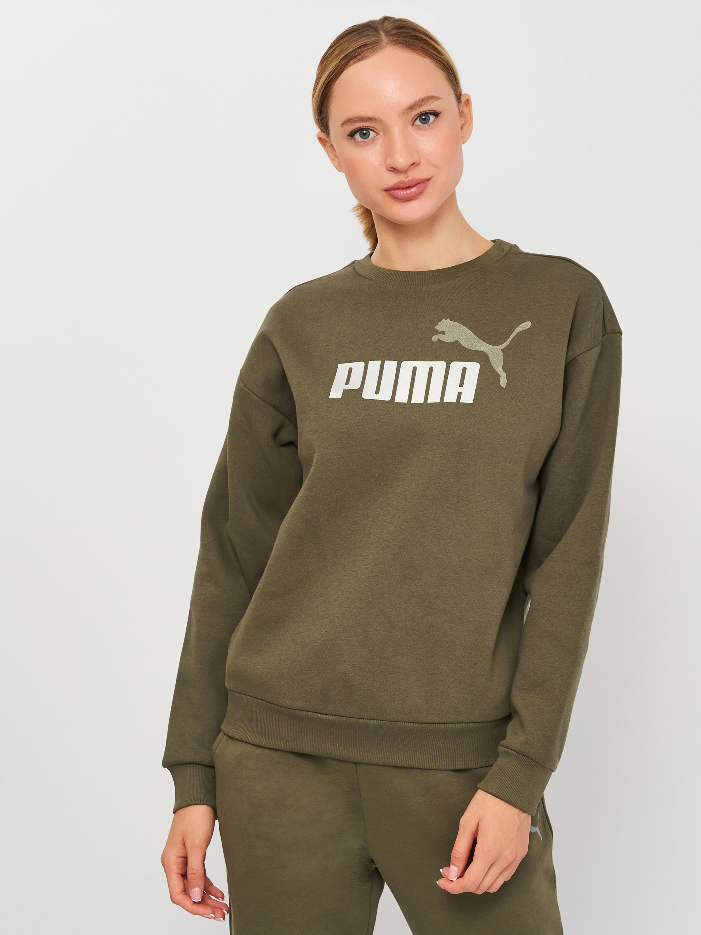 

Свитшот Puma ESS+ Metallic Logo Crew 58689344 M Grape Leaf-Silver