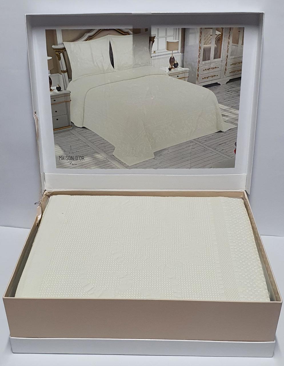 

Покрывало Пике Maison D'or La Vergne 260x260 Cream (Крем)