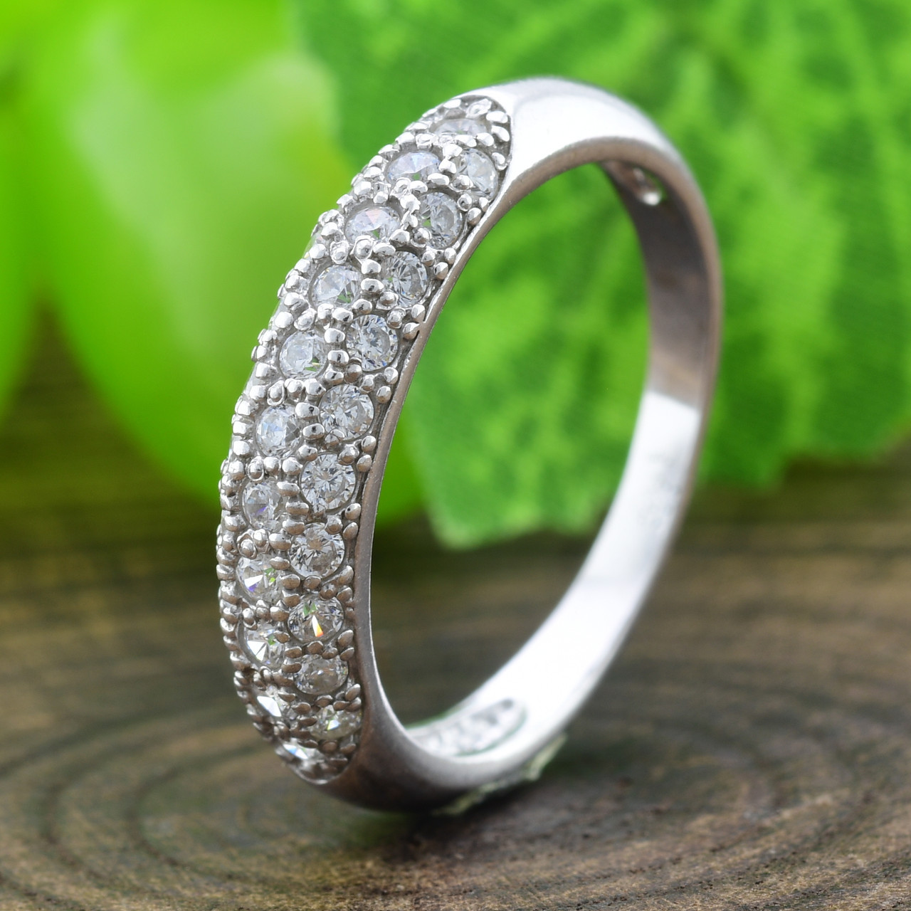 

Срібна каблучка Вузький шик вставка білі фіаніти 19.5