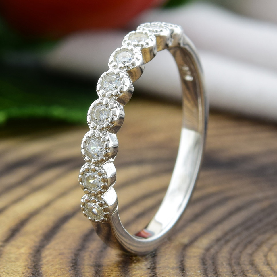 

Серебряное кольцо ТС510072б вставка белые фианиты 15.5