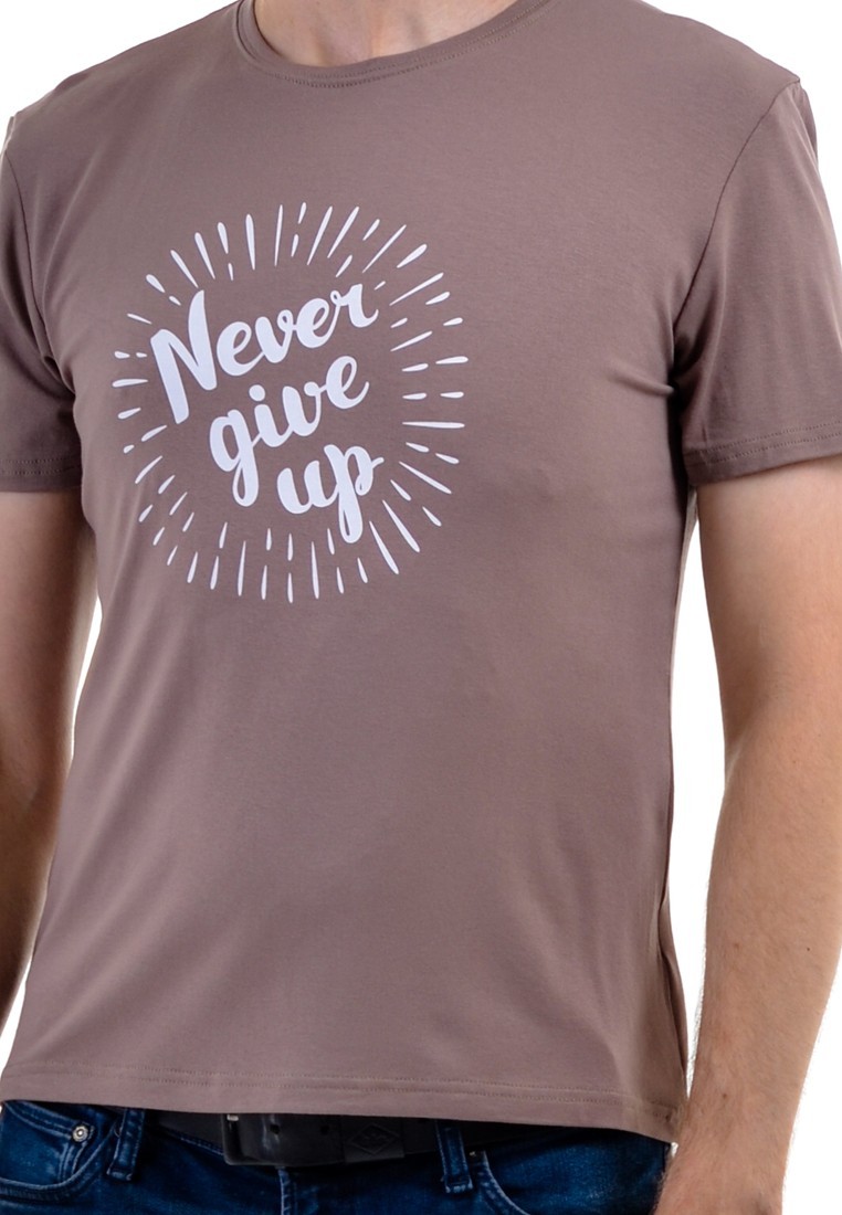 

Футболка 4Profi с принтом "Never give up" какао розмір  19757, Футболка 4Profi с принтом "Never give up" какао розмір M 19757