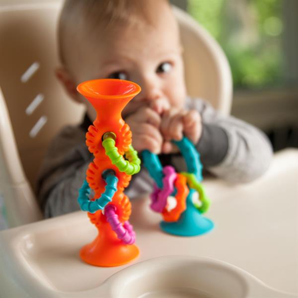 

Прорезыватель-погремушка на присосках Fat Brain Toys pipSquigz Loops оранжевый (F165ML)