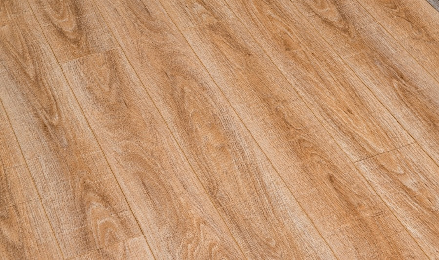 

Ламинат Praktik Дуб имперский VG PF 6552-6