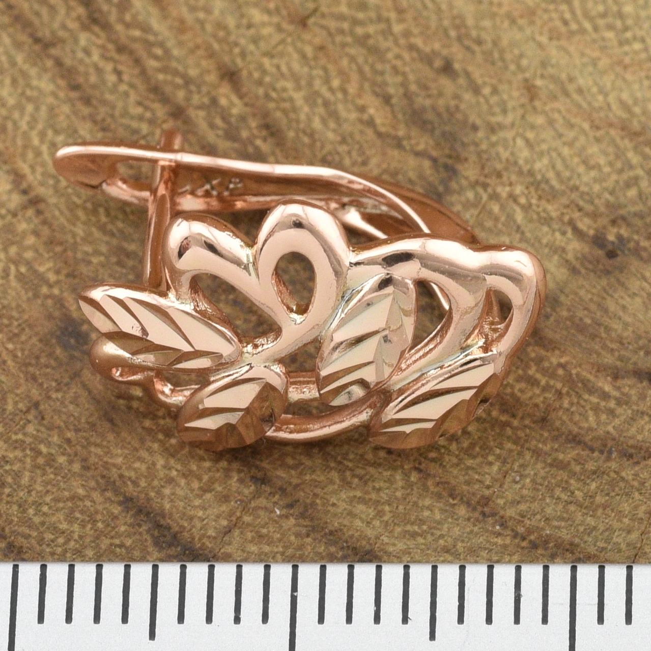 

Серьги Xuping 30940 размер 16х11 мм вес 2.9 г позолота РО