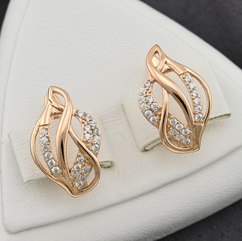 

Сережки Xuping 27940 розмір 17х11 мм білі фіаніти вага 2.5 г позолота 18К