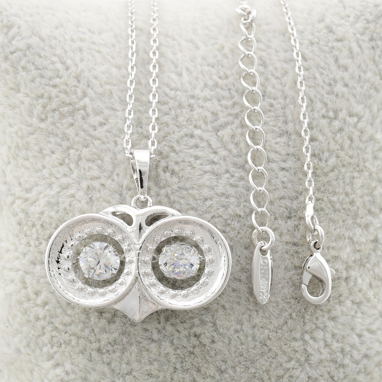 

Набор Xuping 90253 цепочку длиной 42 + 4 см ширина 1 мм + кулон 20х22 мм белые фианиты позолота Белое Золото