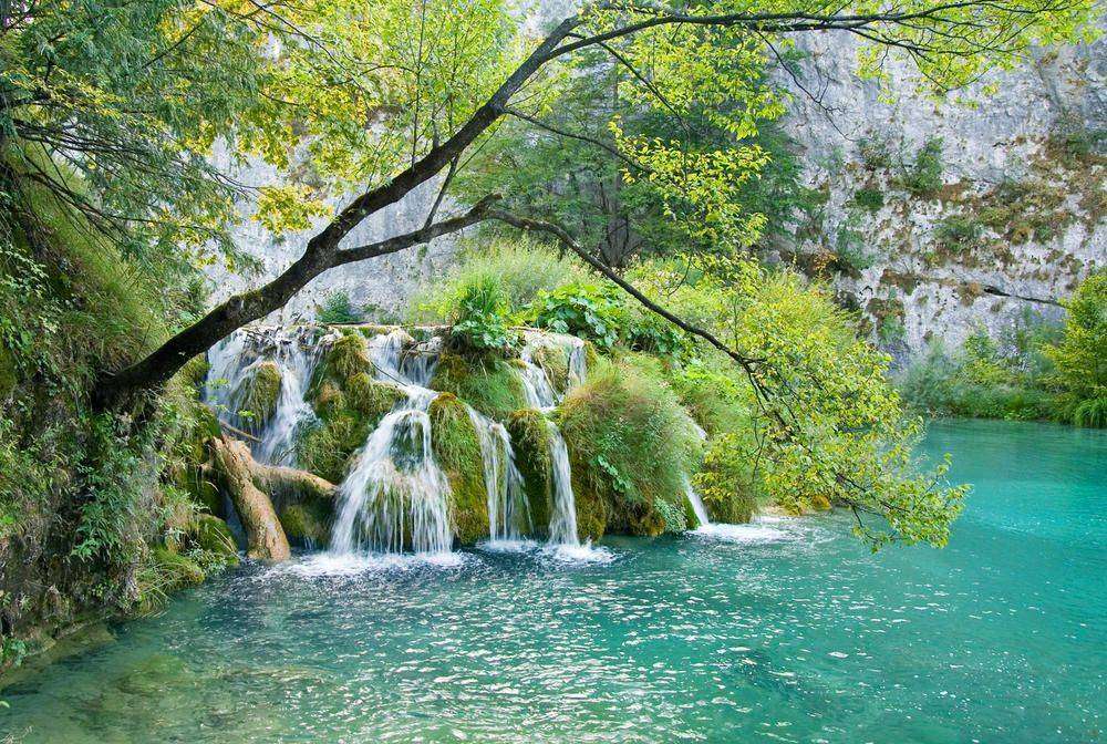 

Фотообои Walldeco Водопад и горное озеро №3639 Мелкий песок с блестками