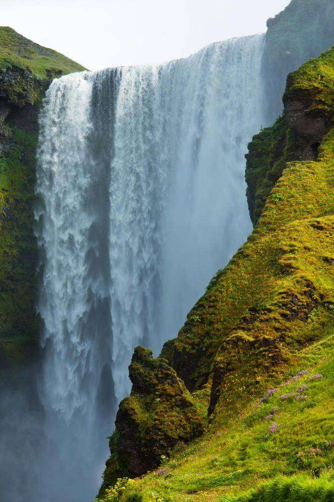 

Фотообои Walldeco Горный водопад №1722 Гладь
