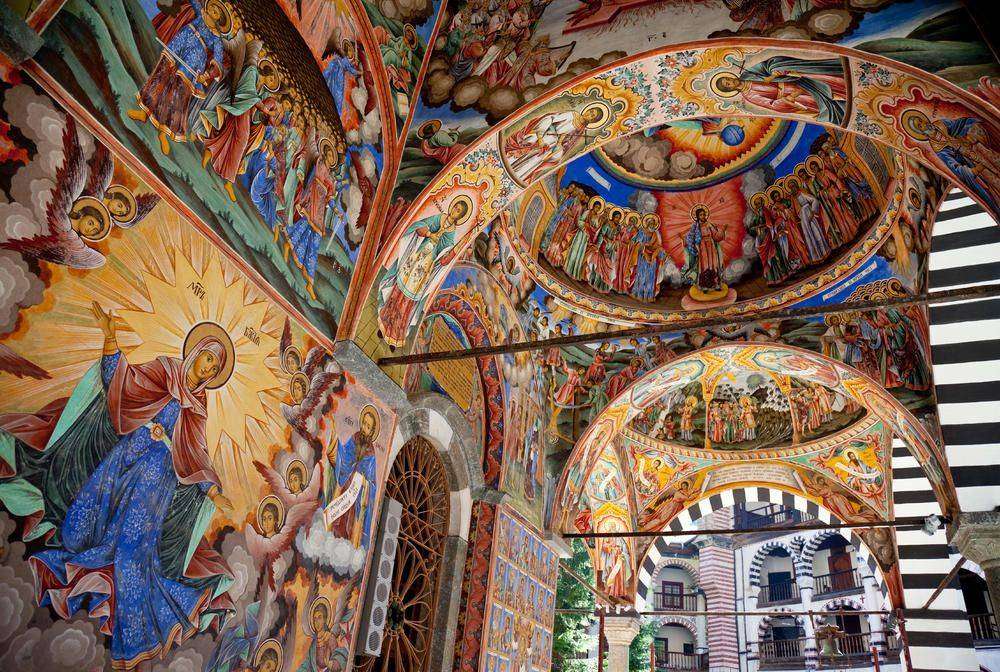 

Фотообои Walldeco иконы на стенах церкви №0466 Деко