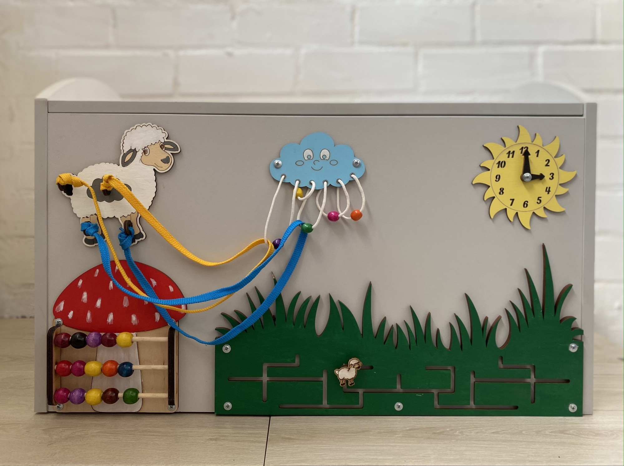 

2в1 Ящик для игрушек + Бизиборд Kids Idea Барашек серый 70*45*40см