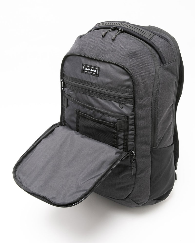 Dakine network hotsell 30l backpack