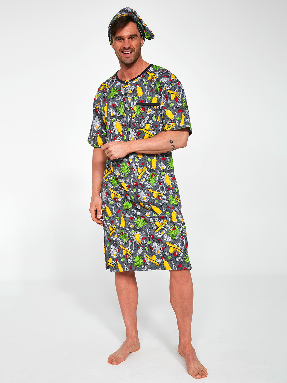 

Ночная рубашка + колпак Cornette 109-21/05 XL Разноцветная