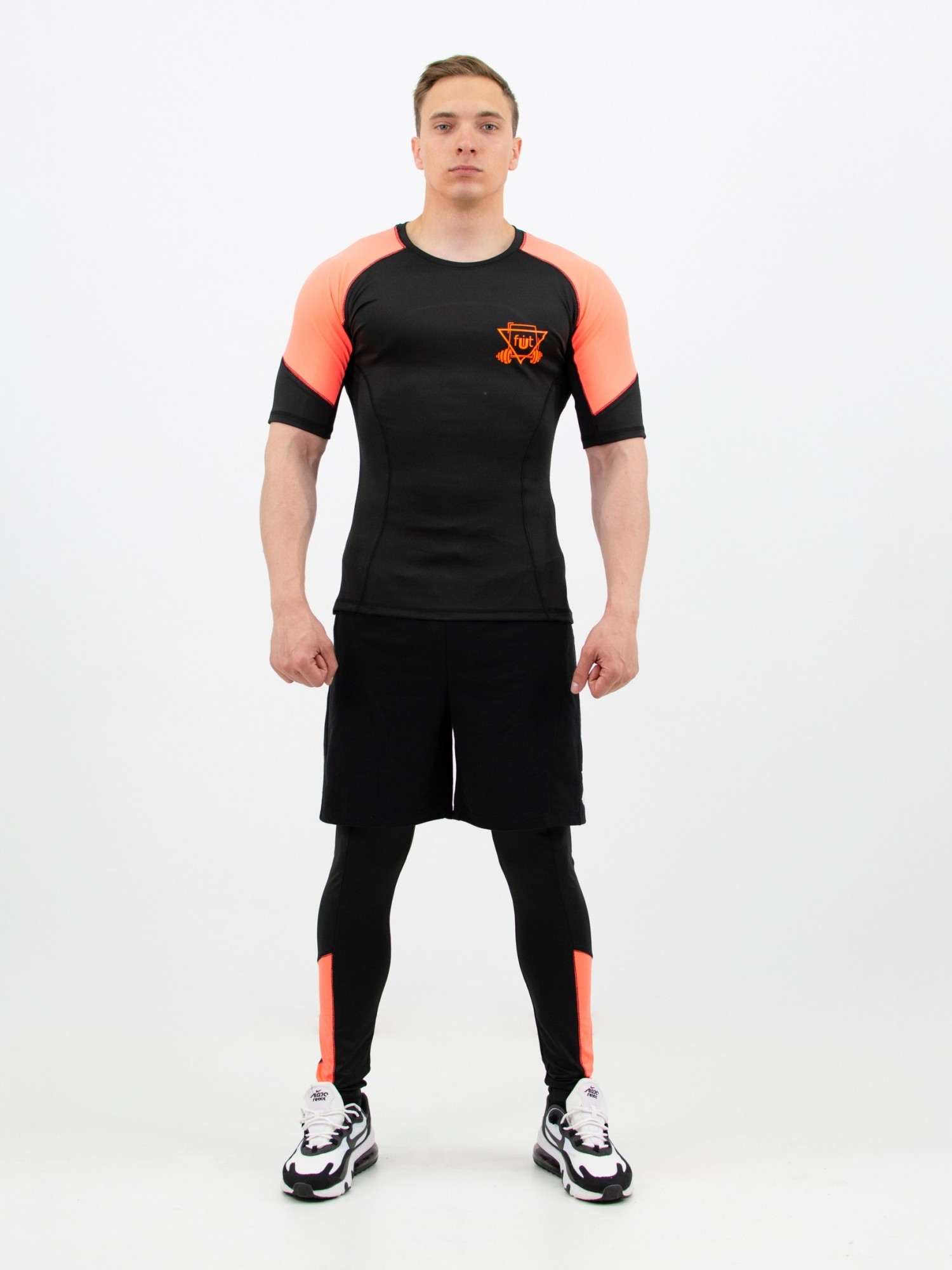

Мужской спортивный комплект(Рашгард+тайтсы+шорты) fitU Force-sh orange 3.0  Черный, Мужской спортивный комплект(Рашгард+тайтсы+шорты) fitU Force-sh orange 3.0 S Черный
