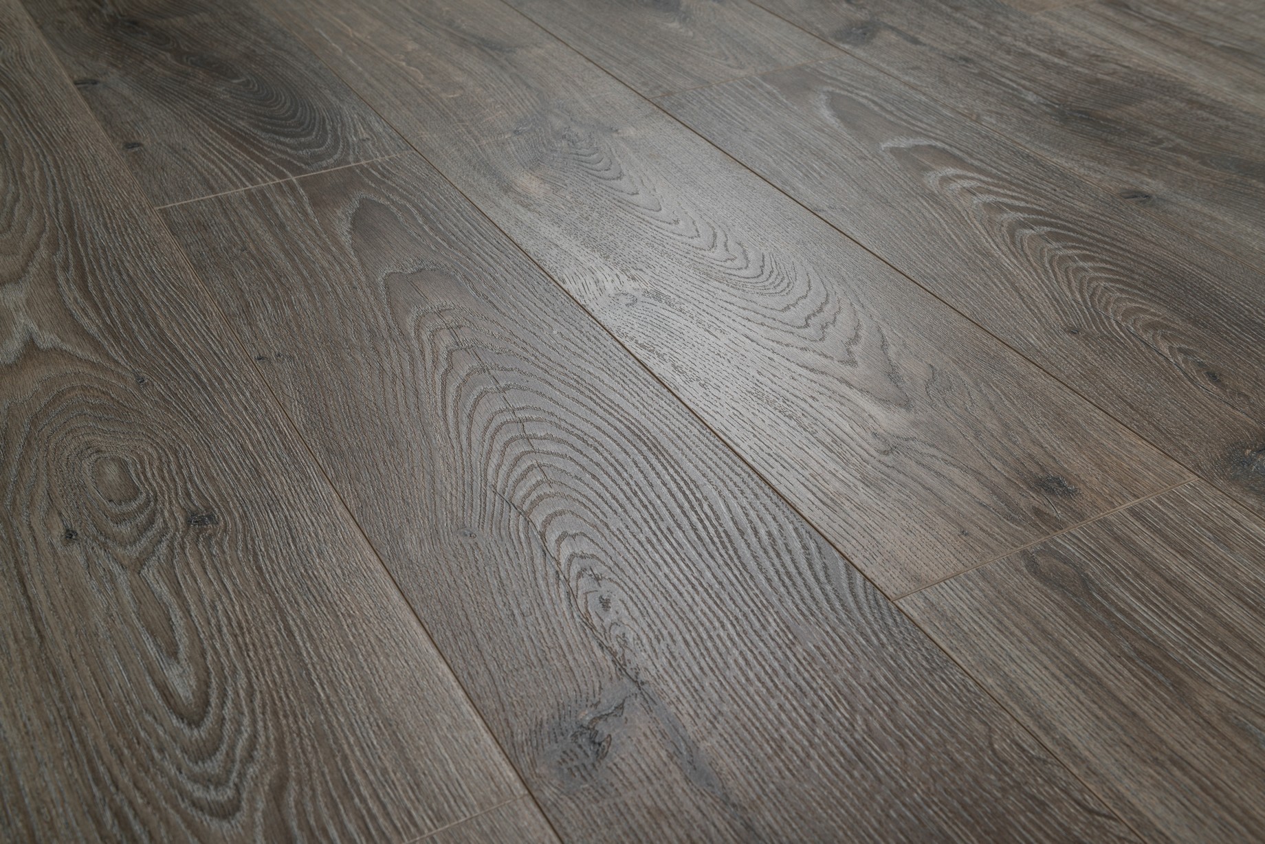 

Ламинат UrbanFloor Дуб Альваре 33 класс 97318