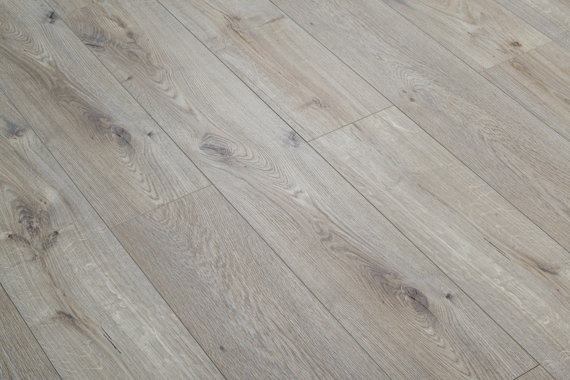 

Ламинат UrbanFloor Ясень Дриаде 33 класс 97326
