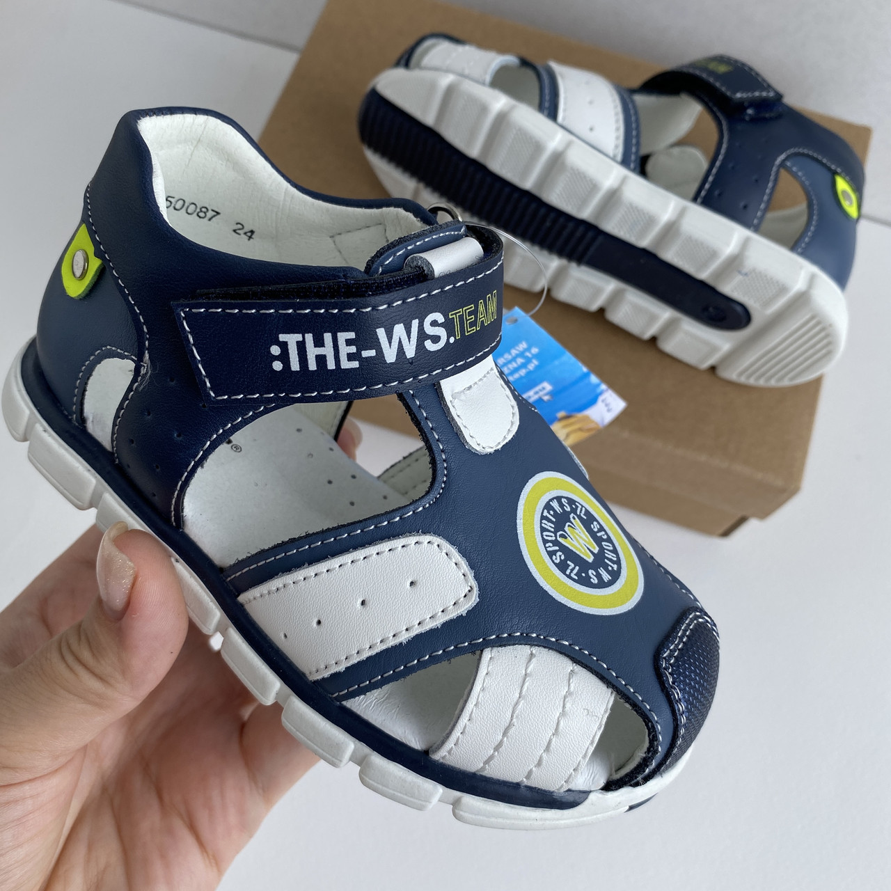

Детские босоножки WeeStep р. 24 стелька 15 см для мальчика кожаные R913550087B синий
