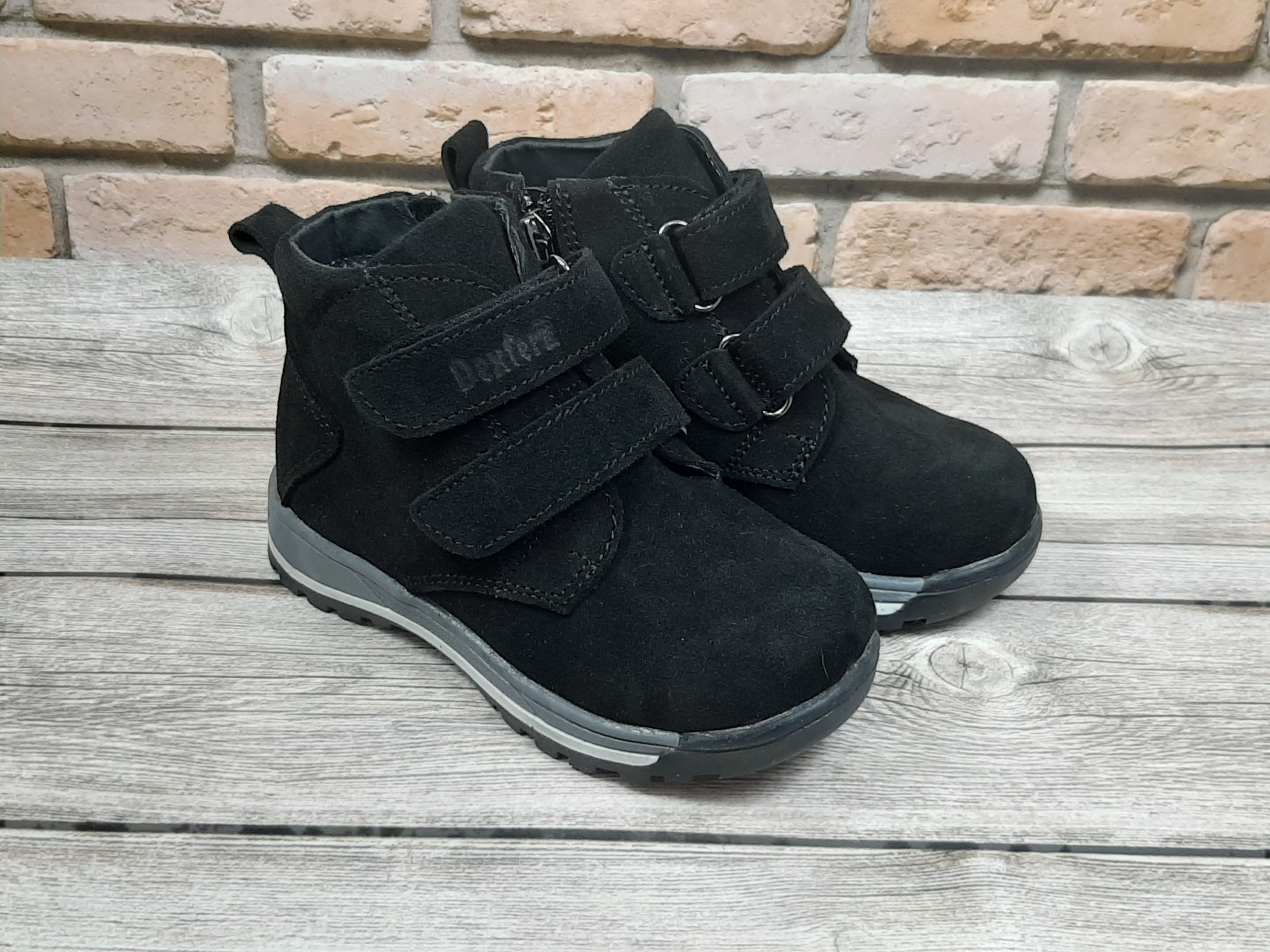 

Ботинки демисезонные Dextere черный замш 26р 17 см