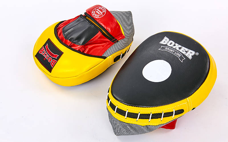 

Лапы боксерские Изогнутые кожаная (2шт) BOXER Красный 2012-01