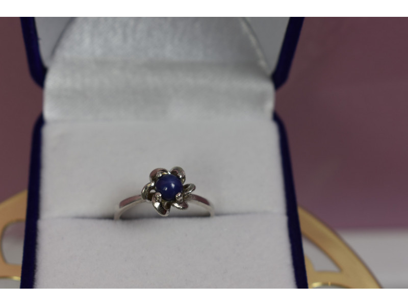 

Серебряное кольцо с камнем Ляпис-Лазурь Sky Jewelry 000717