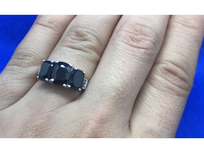 

Серебряное кольцо с Черным нефритом Sky Jewelry 000156