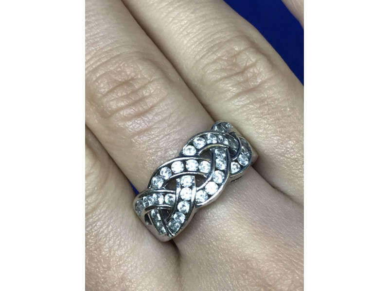 

Серебряное Кольцо с фианитами (большой размер) Sky Jewelry 000226