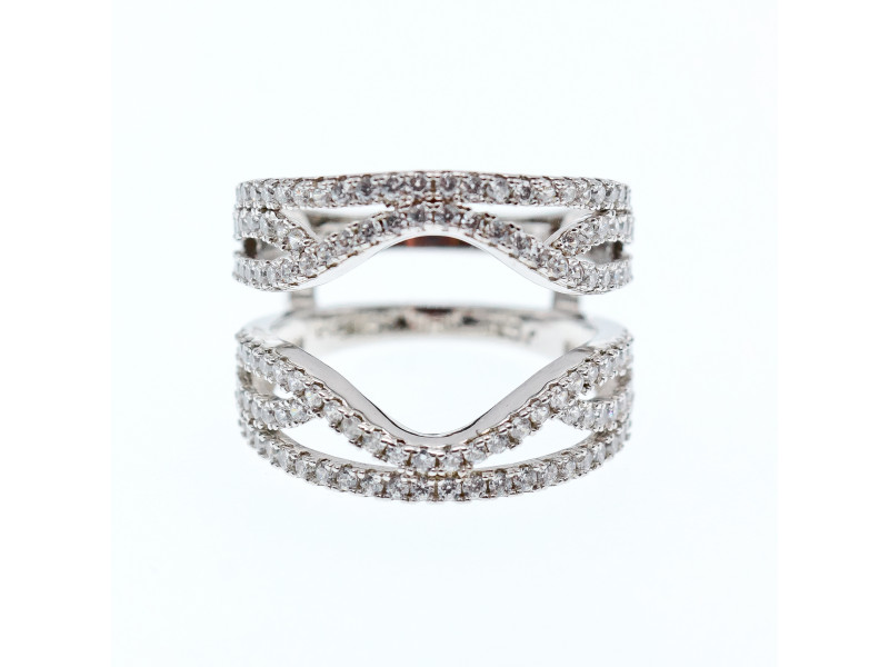 

Серебряное кольцо с фианитами Обаяние Sky Jewelry 003284
