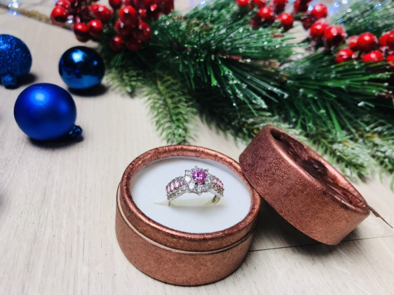 

Серебряное кольцо 925 пробы с фианитами Sky Jewelry 000540