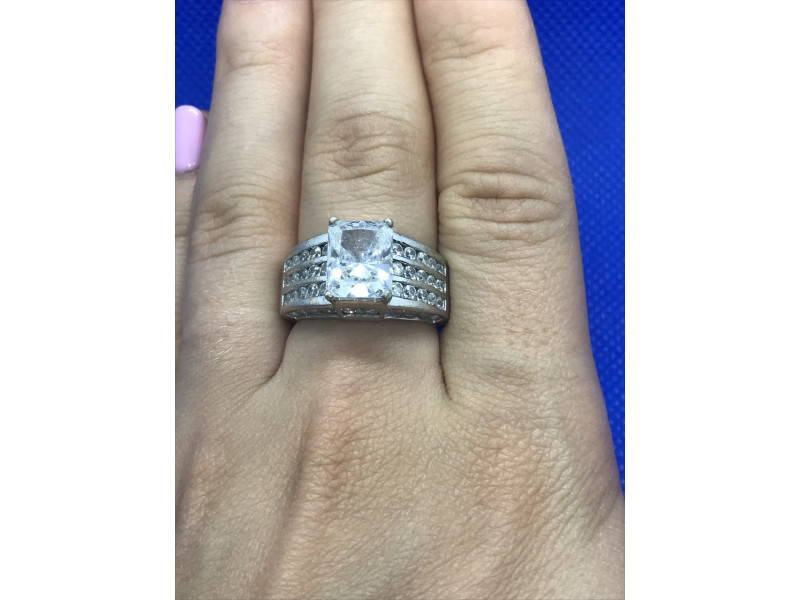 

Серебряное кольцо с камнем Гошенит (берилл) Sky Jewelry 000139