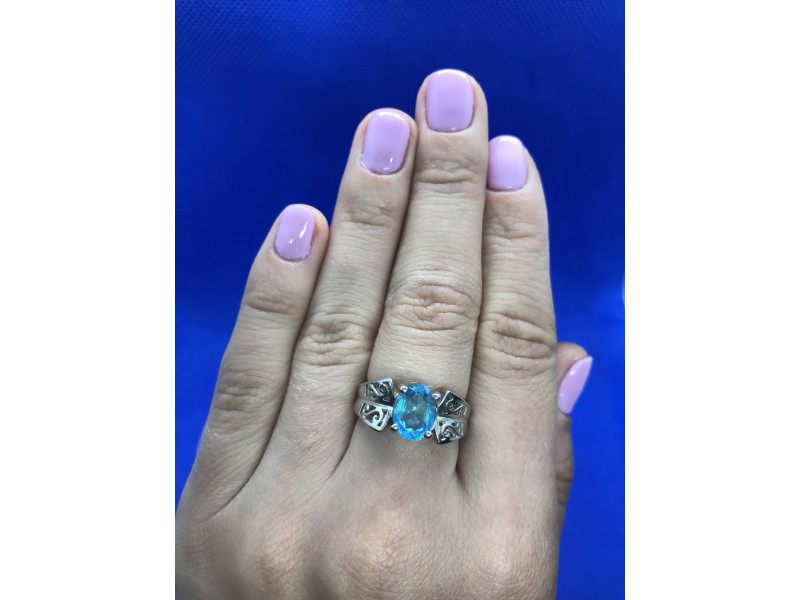 

Серебряное кольцо с голубой шпинелью Sky Jewelry 000146