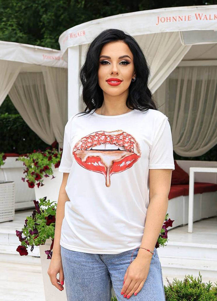 

Fashions • Футболка женская молодежная Губы Fashions 42-46 белый (FD-5440-мас)