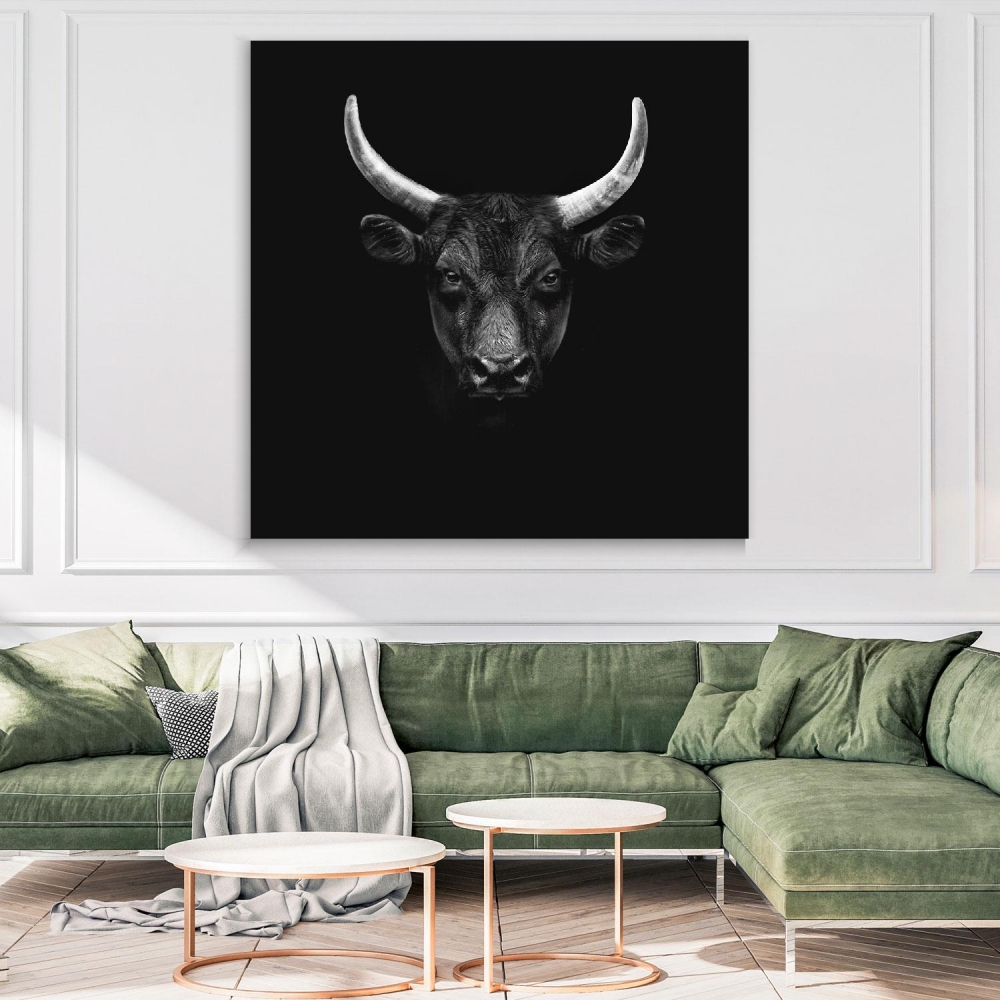 

Картина на холсте Животные Black Bull Portrait 60х60 см.