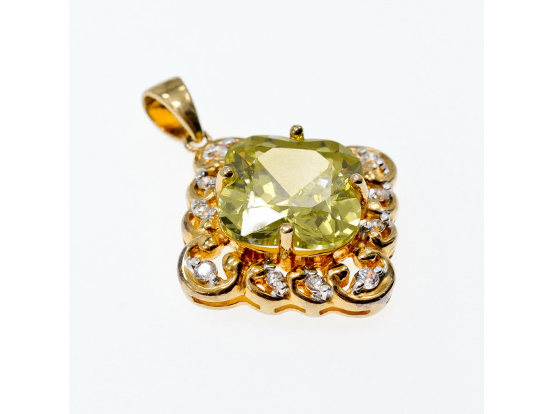 

Серебряный кулон в позолоте с хризолитом и фианитами Натуральный Sky Jewelry 003063