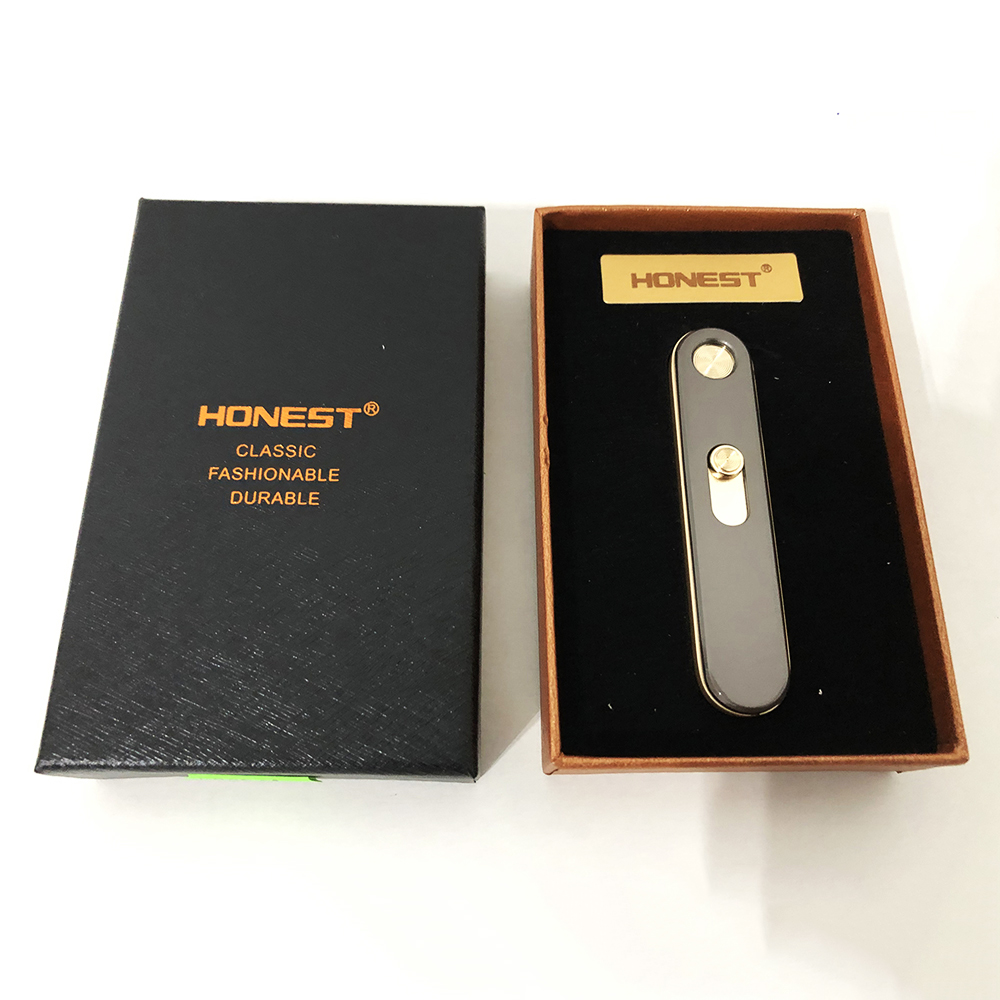 

USB зажигалка в подарочной упаковке "Honest" 4825. Цвет: черный