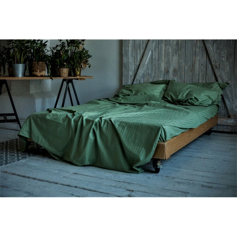 

Комплект постельного белья Без бренда Сатин-страйп Lux 200х220 Green