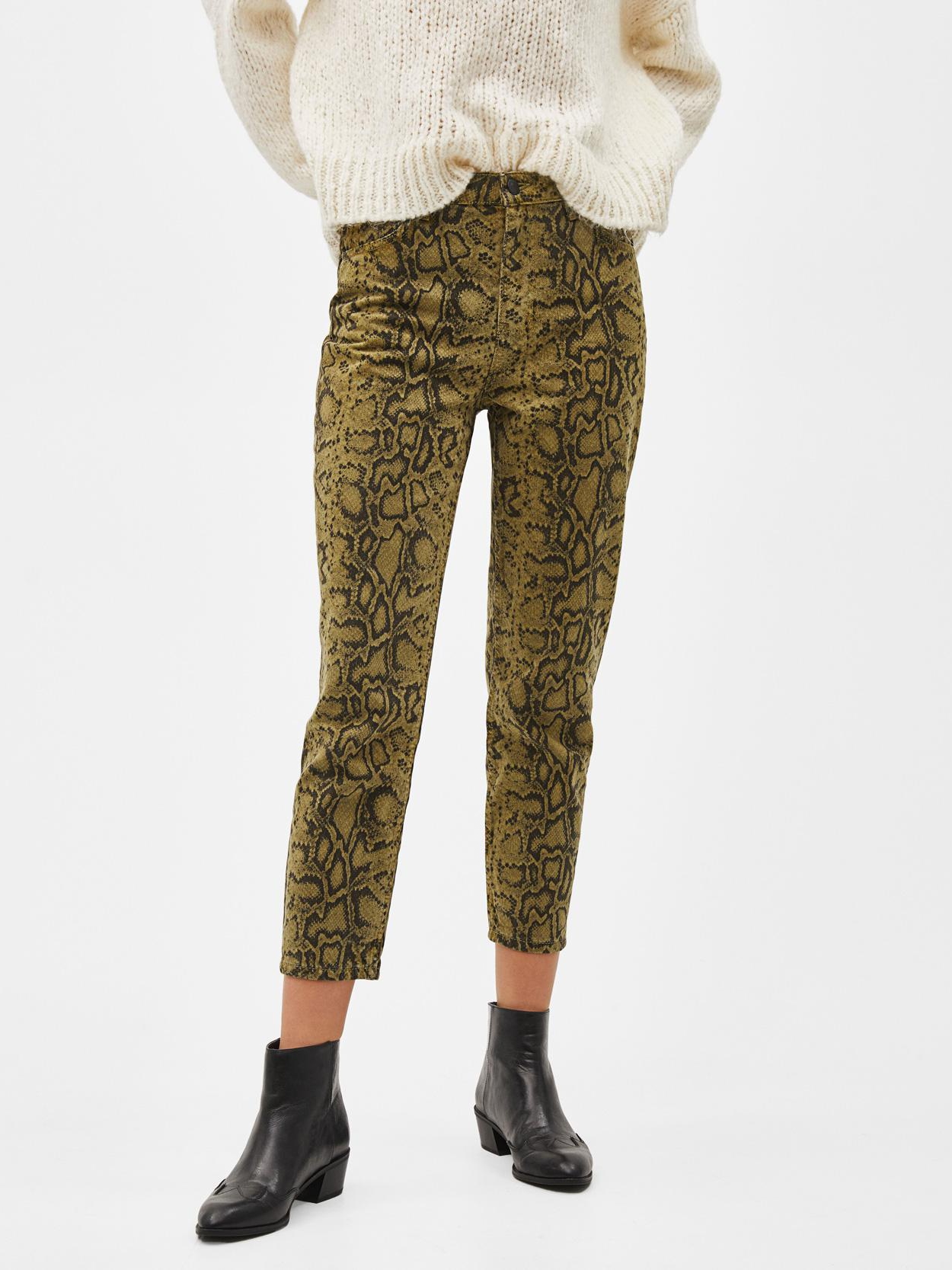 

Брюки Bershka 5036/969/551-ACGI 40 Бежевые с серым