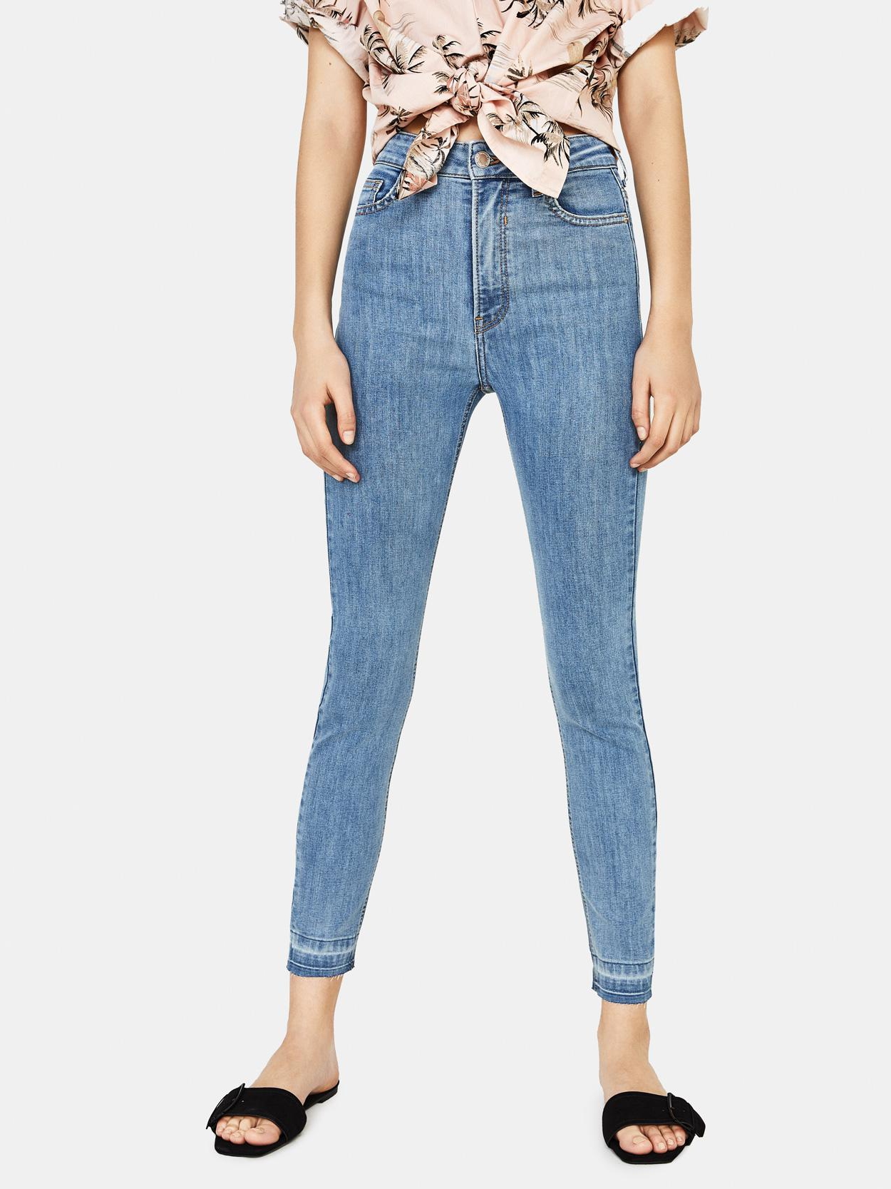 

Джинсы Bershka 5006/936/428-ACWX 38 Светло-синие