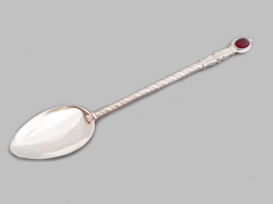 

Серебряная ложка Silver4u на крестины с корундом ХЮ-020006