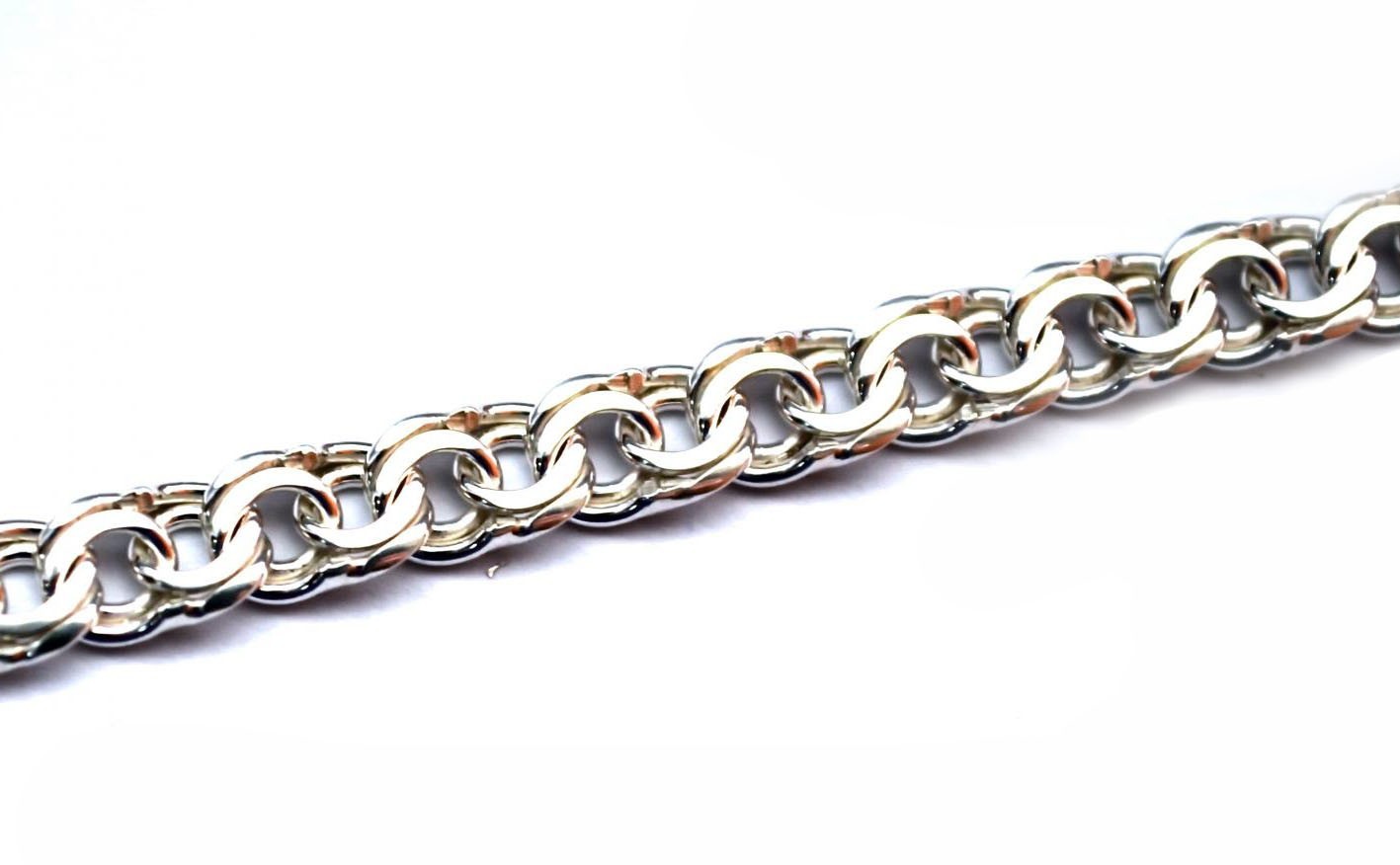 

Серебряная женская цепь Бисмарк Плоский 50см / 7мм белый