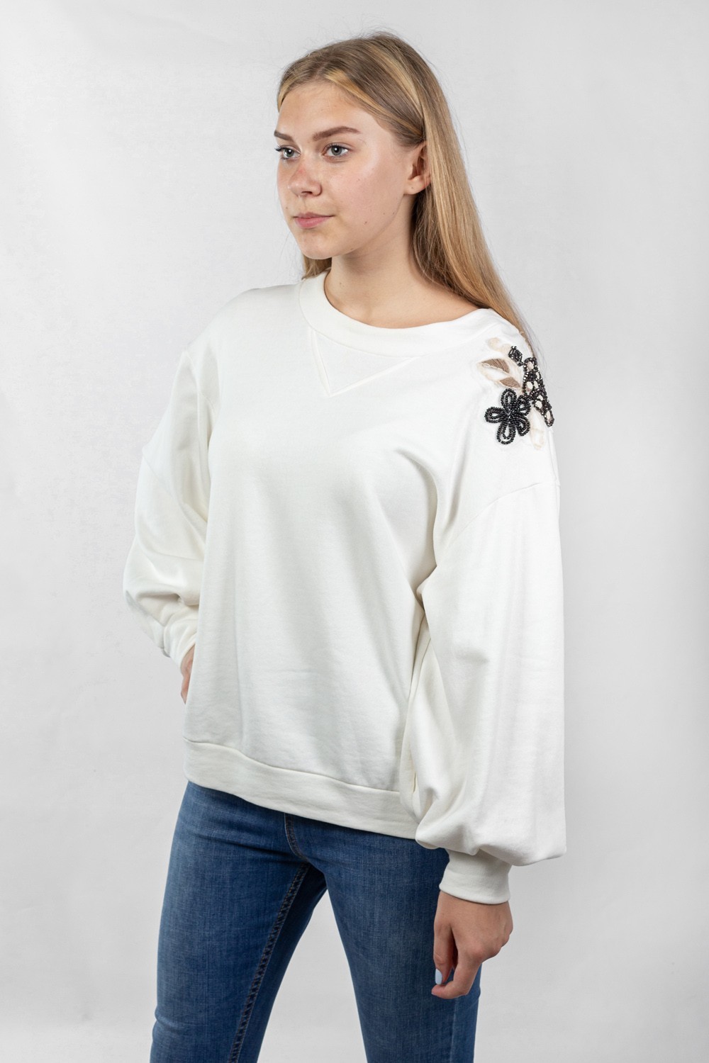 

Джемпер женский Le Streghe белый М 15652