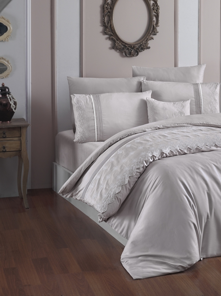 

Комплект постельного белья First Choice VIP Moonlight Satin Евро сатин арт.Stella Sampanya