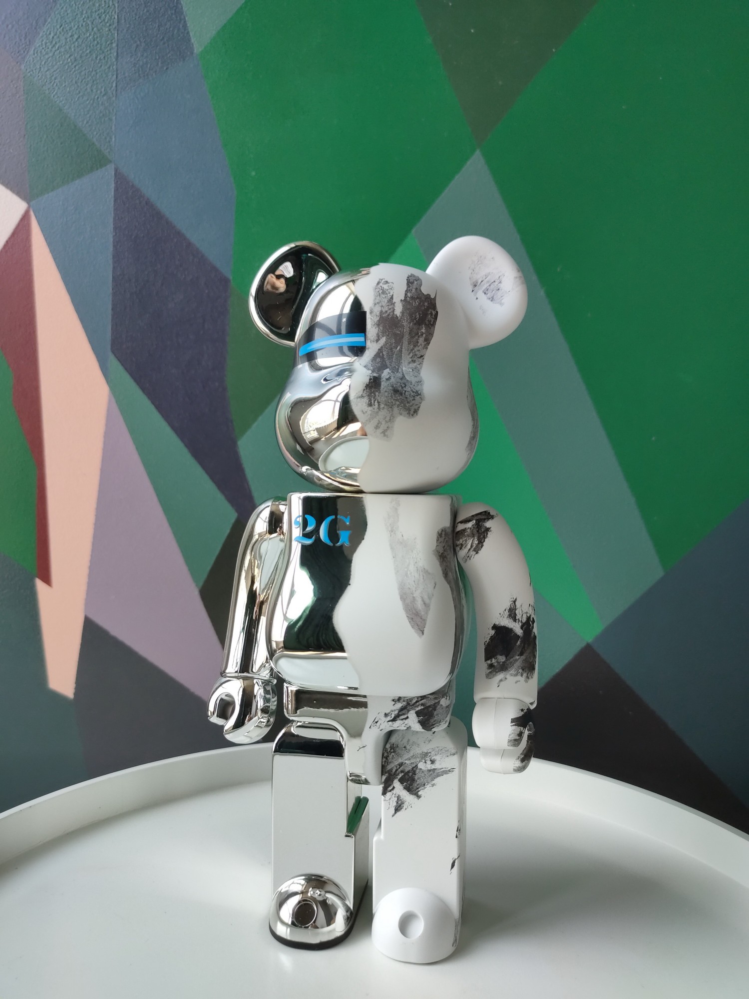 

Дизайнерская игровая фигура Беабрик Bearbrick SORAYAMA x Daniel Arsham 400% 28 см (123)