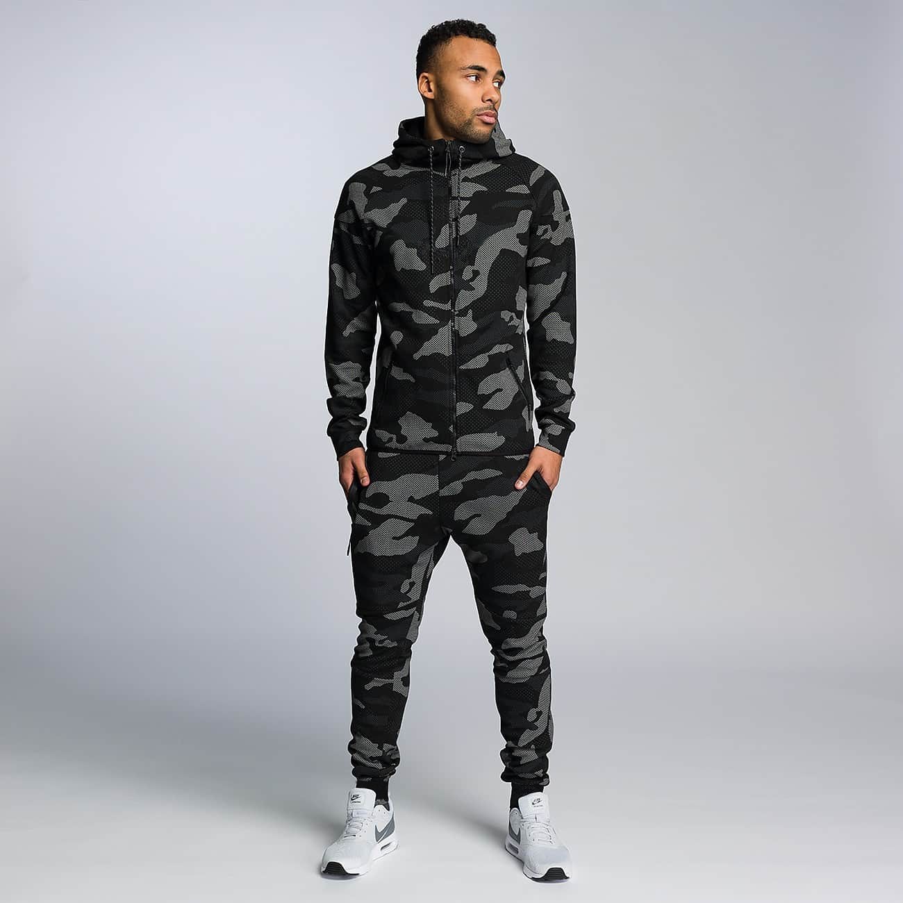 Nike Camouflage костюм